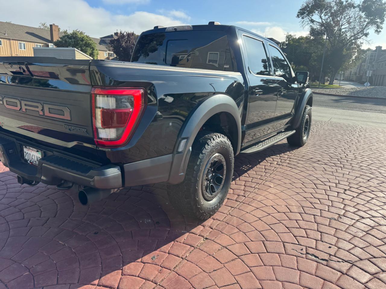 Ford F-150 Raptor SuperCrew 4WD 2021