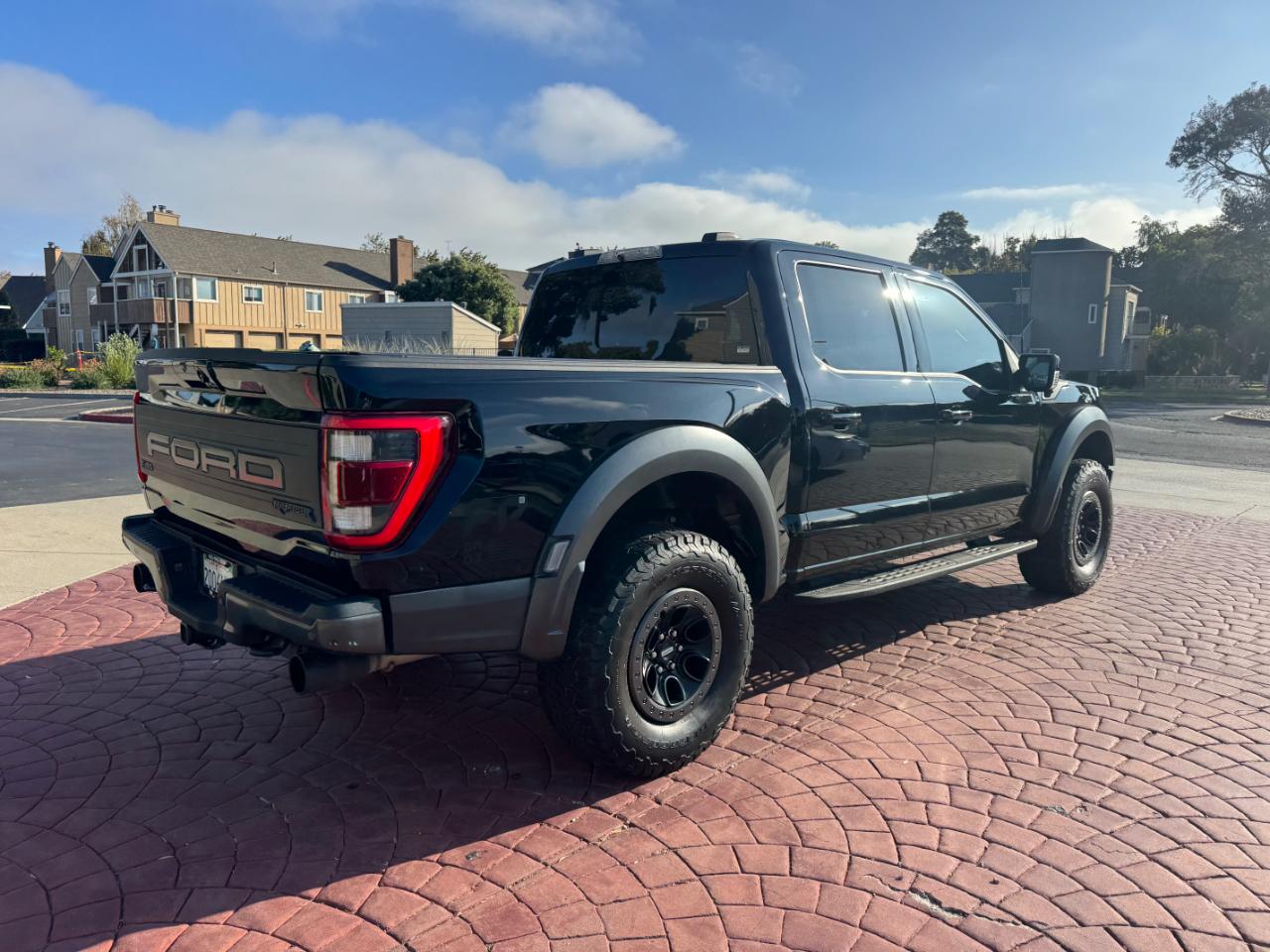 Ford F-150 Raptor SuperCrew 4WD 2021