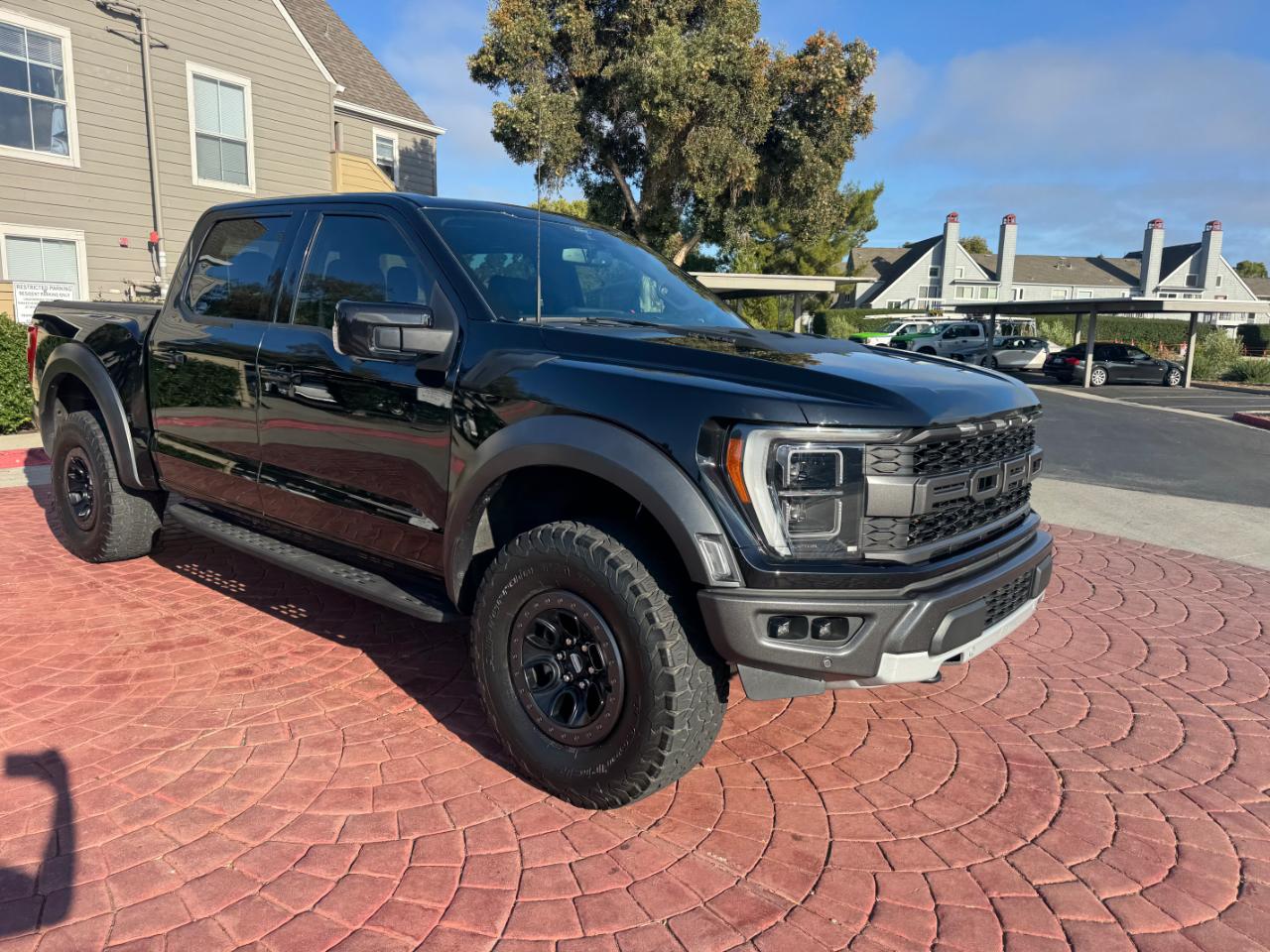 Ford F-150 Raptor SuperCrew 4WD 2021