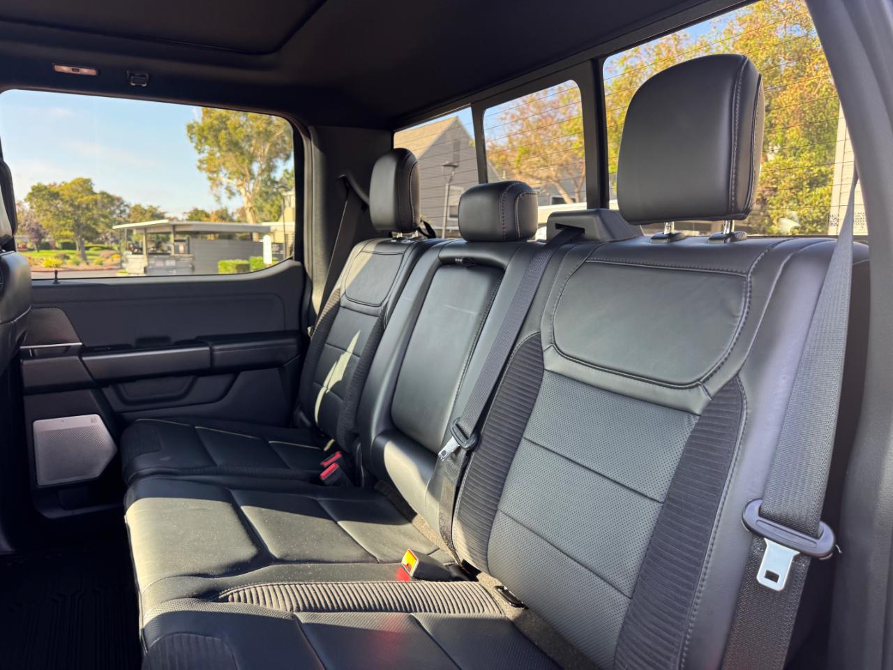 Ford F-150 Raptor SuperCrew 4WD 2021