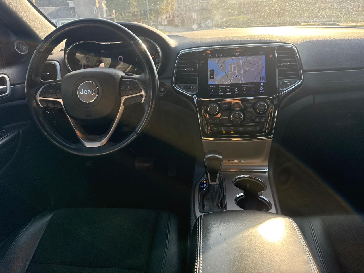 Jeep Grand Cherokee Laredo X 2WD 2021