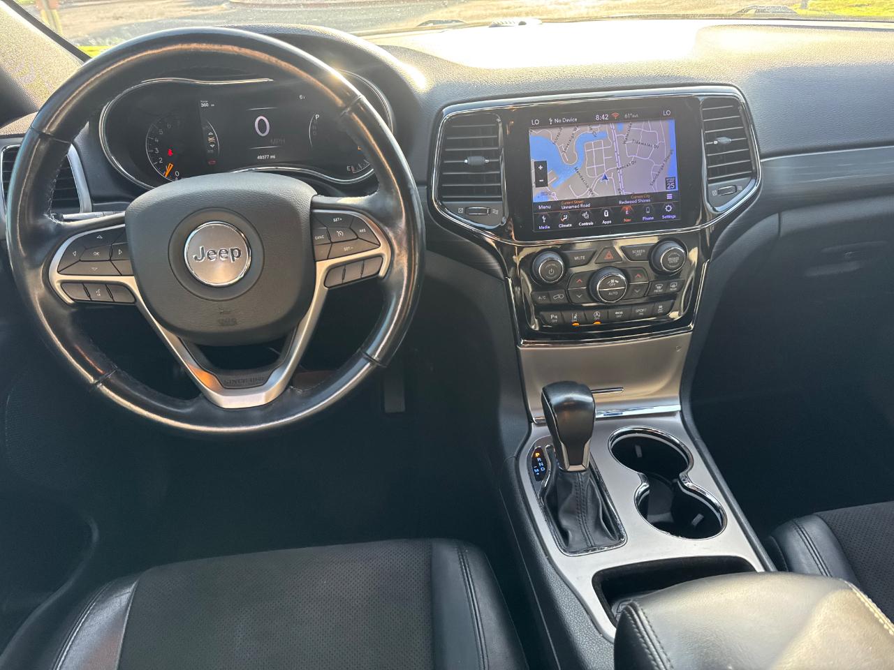 Jeep Grand Cherokee Laredo X 2WD 2021