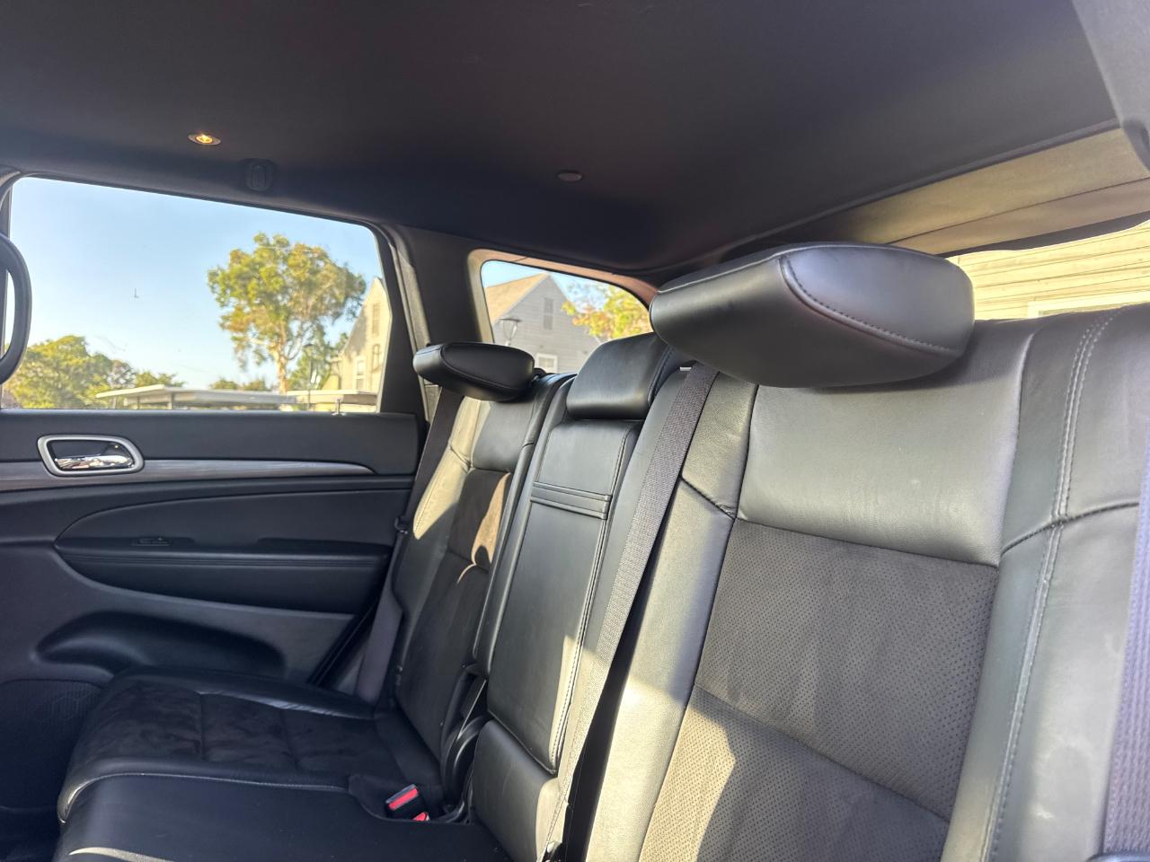 Jeep Grand Cherokee Laredo X 2WD 2021