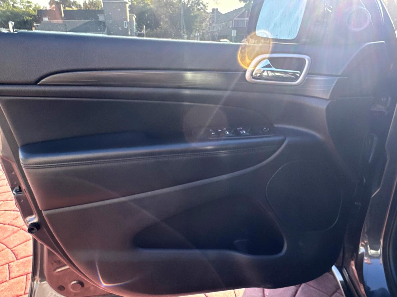 Jeep Grand Cherokee Laredo X 2WD 2021