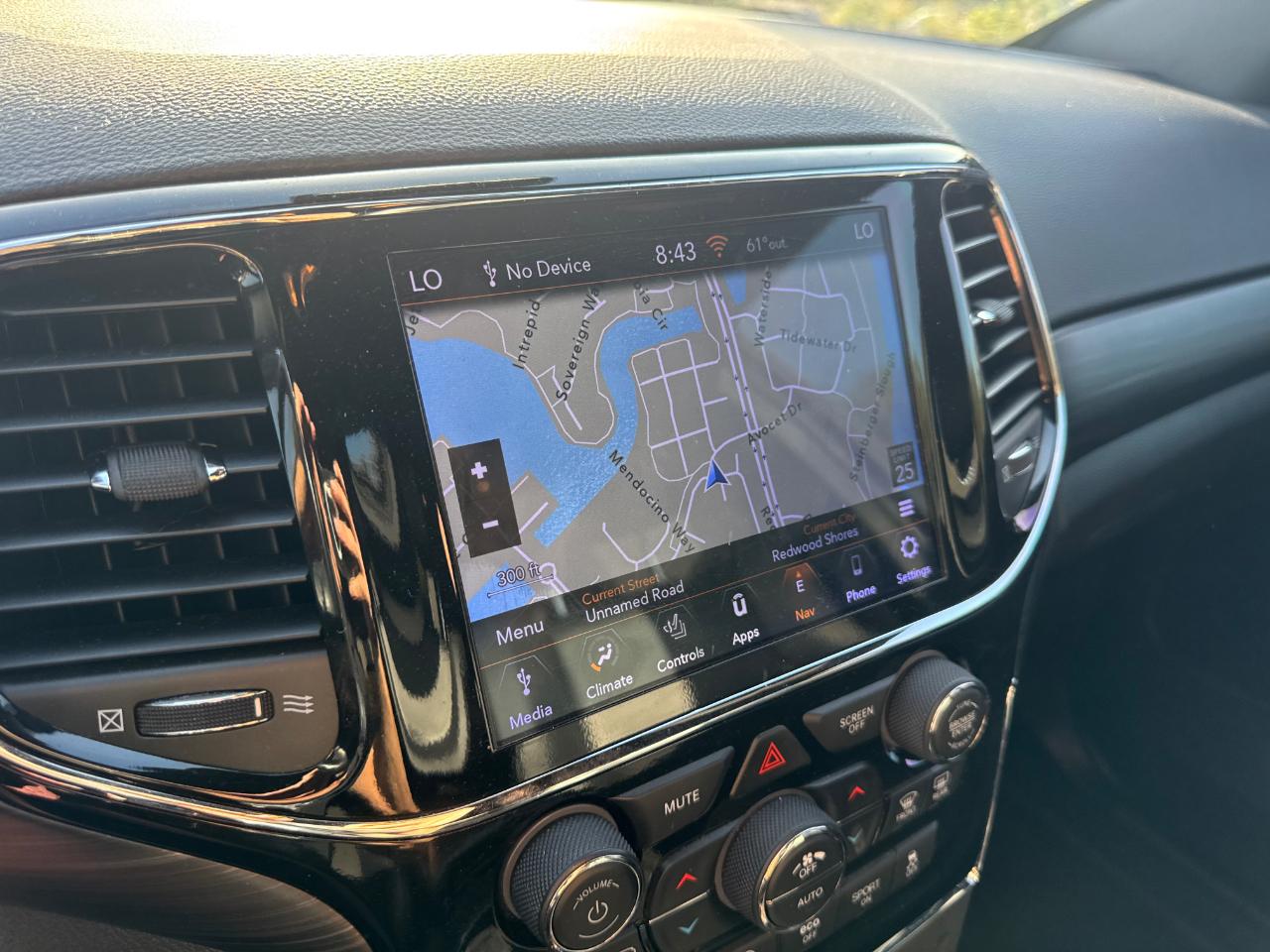 Jeep Grand Cherokee Laredo X 2WD 2021