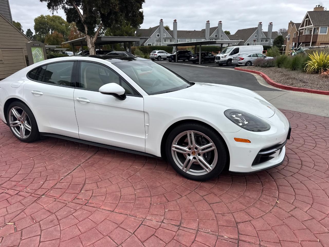 Porsche Panamera Base 2020