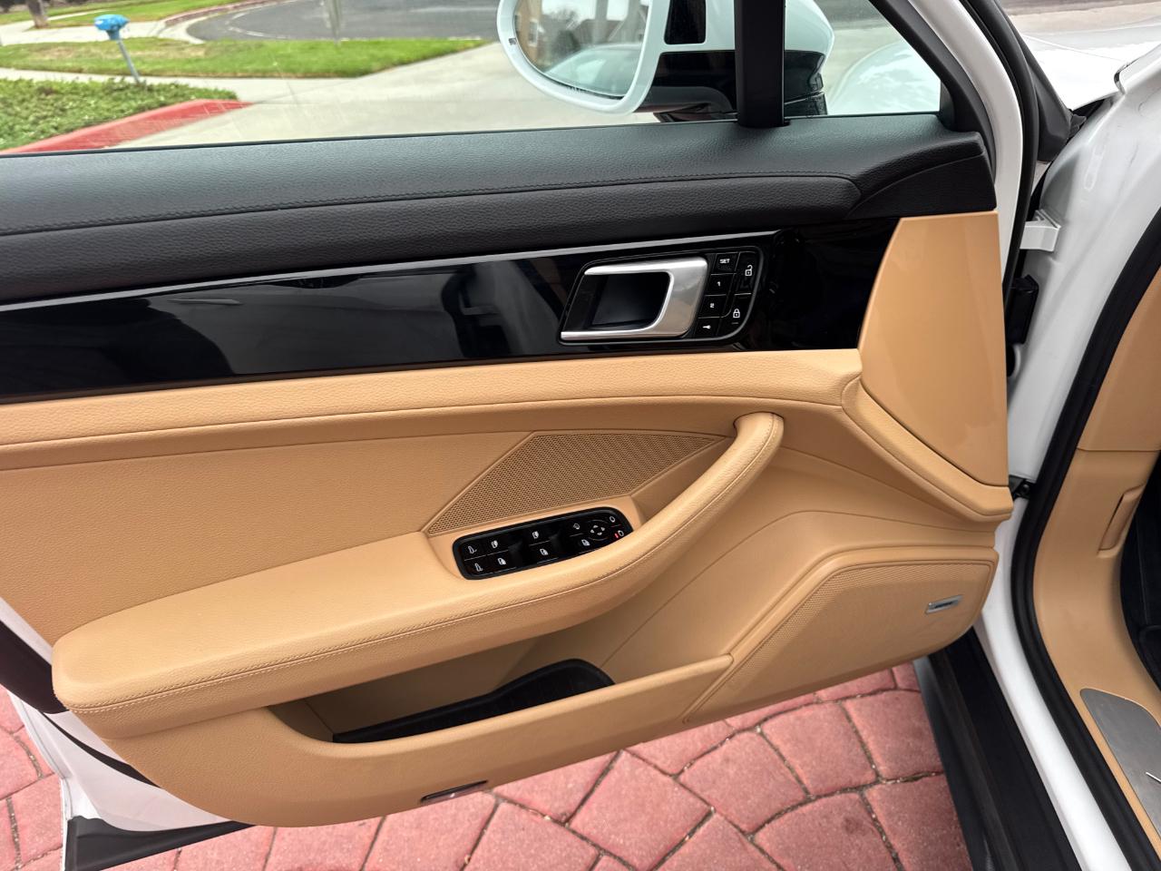 Porsche Panamera Base 2020