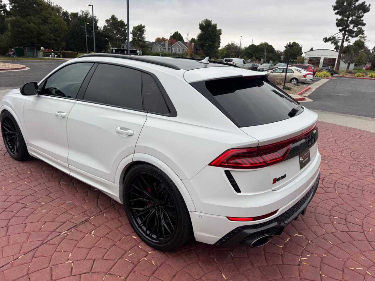 Audi RS Q8  2020