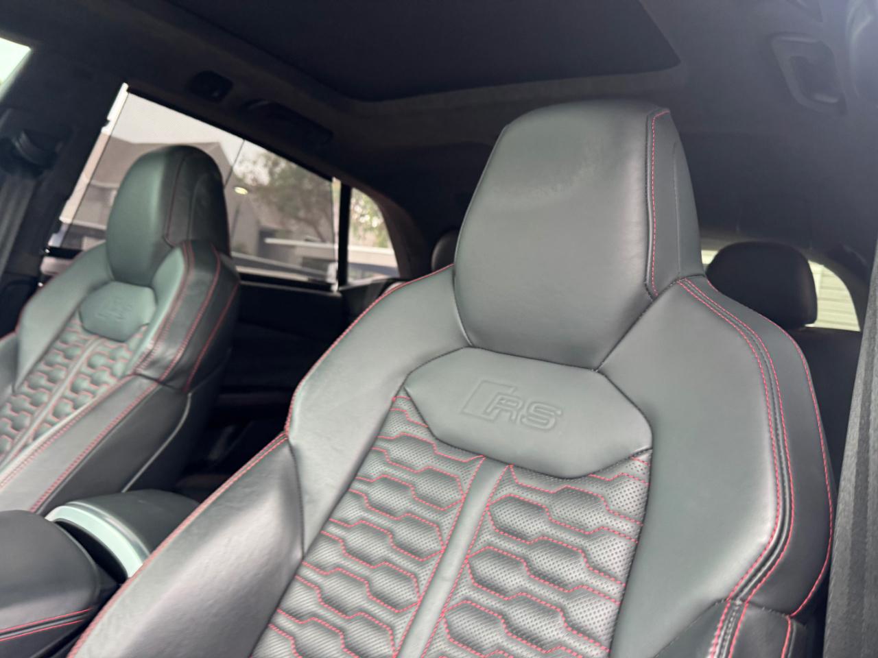 Audi RS Q8  2020