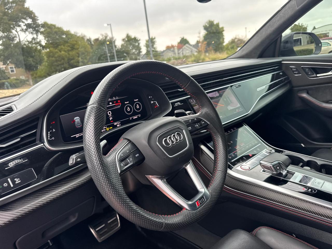 Audi RS Q8  2020