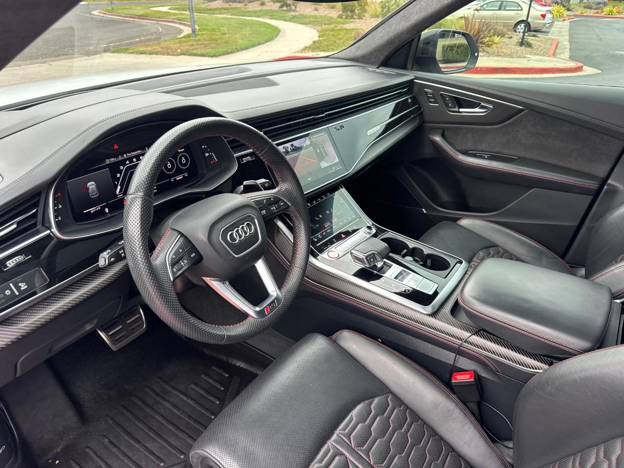 Audi RS Q8  2020