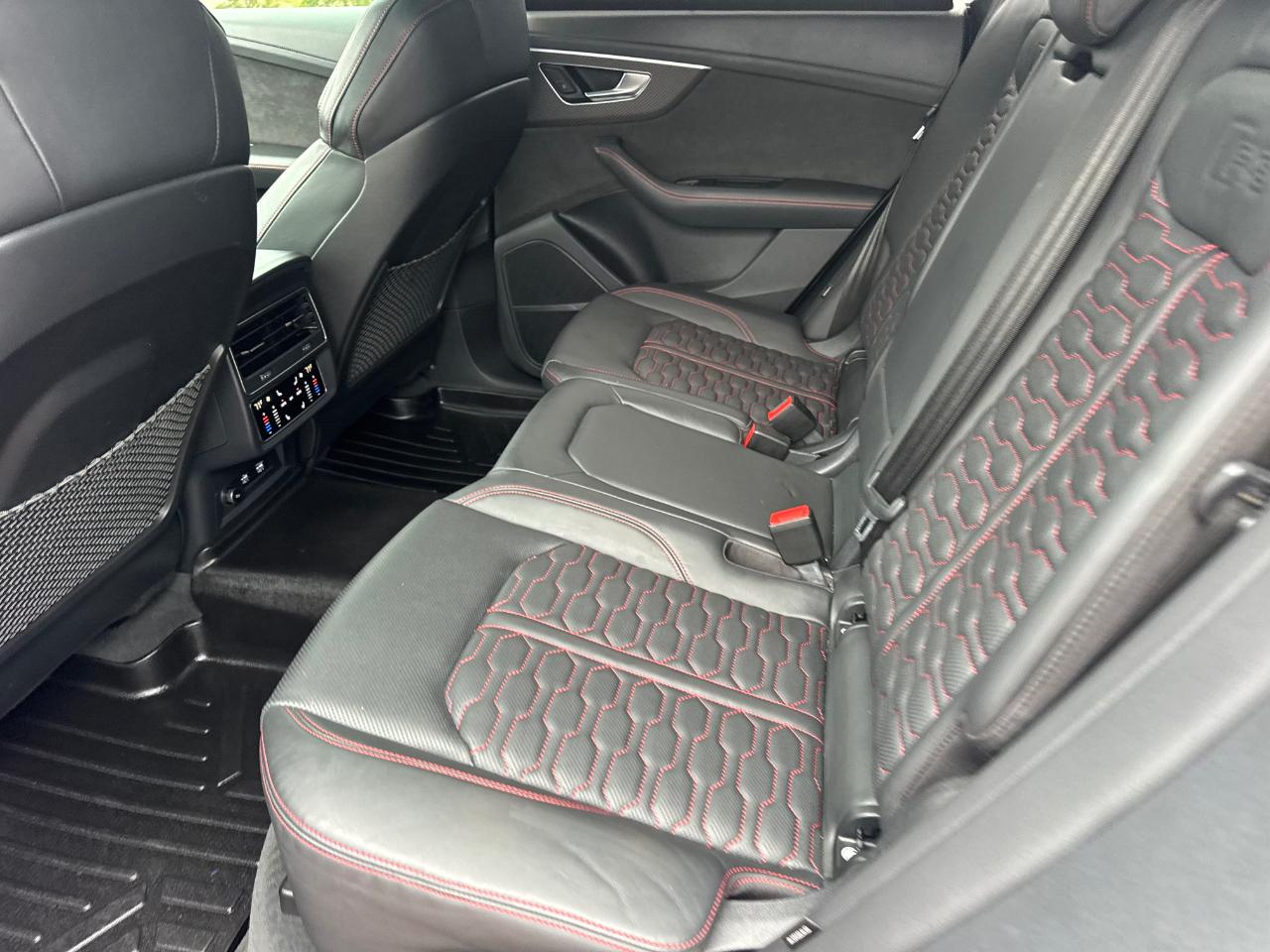 Audi RS Q8  2020