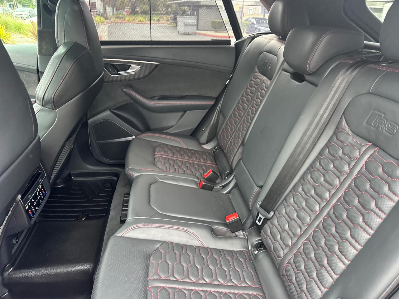 Audi RS Q8  2020
