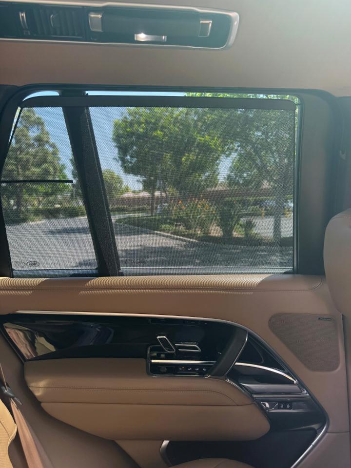 Land Rover New Range Rover SE 2023