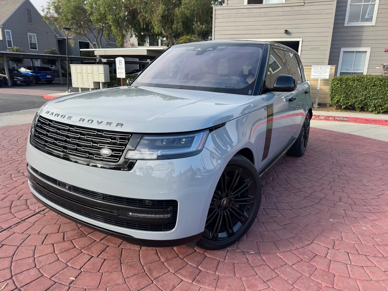 Land Rover Range Rover photo 12