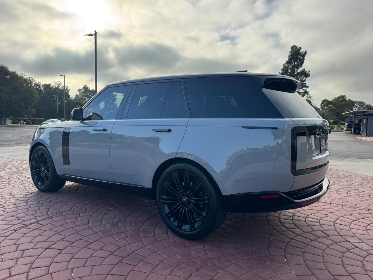 Land Rover Range Rover photo 29