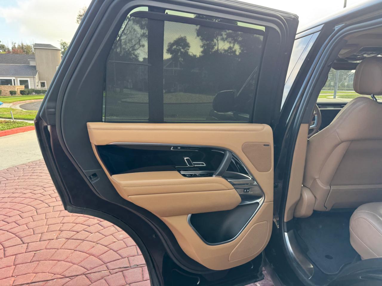 Land Rover Range Rover photo 37