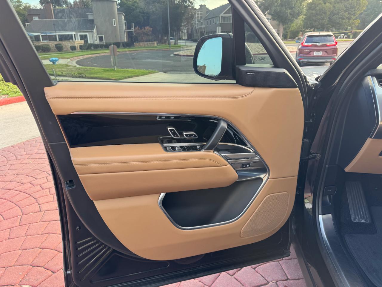 Land Rover Range Rover photo 17