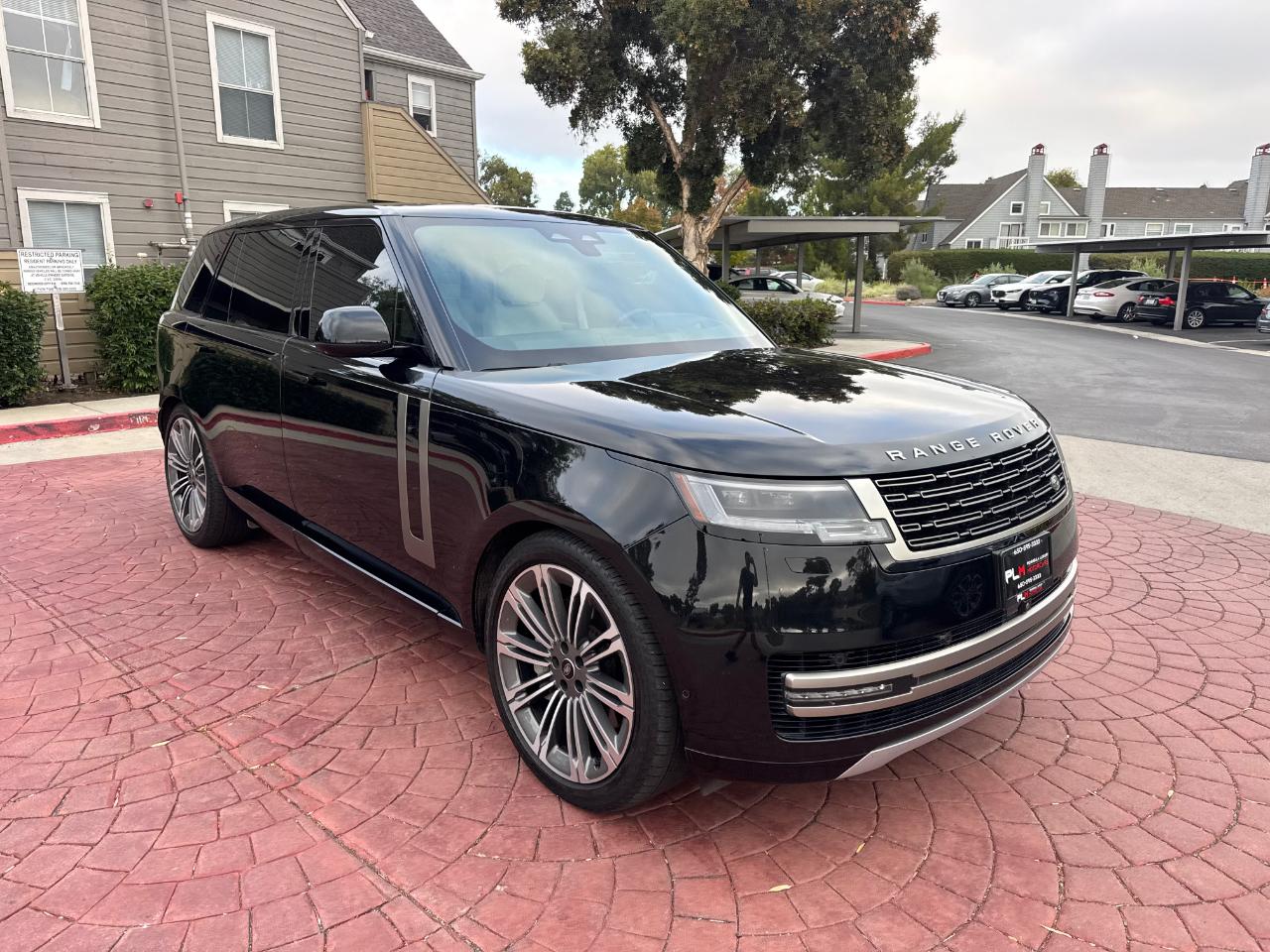 Land Rover Range Rover SE LWB 7 2025