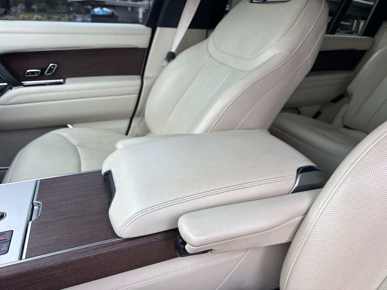 Land Rover Range Rover SE LWB 7 2025