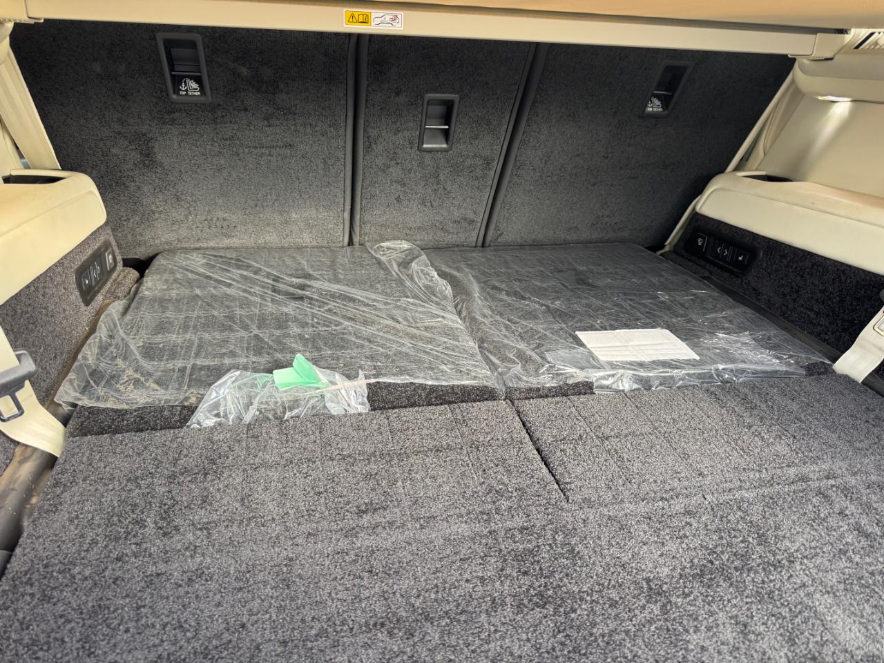 Land Rover Range Rover SE LWB 7 2025