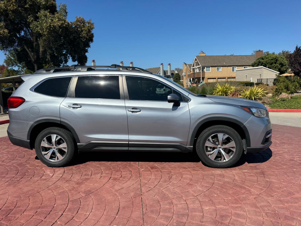 Subaru Ascent Premium w/7-Passenger Convenience Pkg 2020