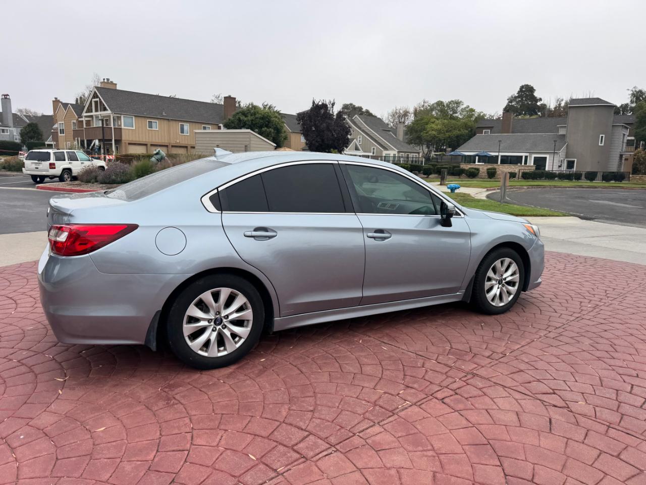 Subaru Legacy 2.5i Premium 2016