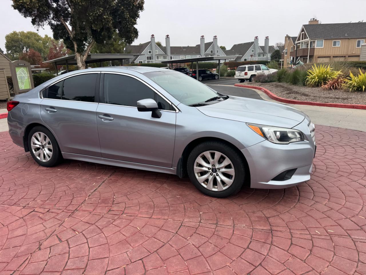 Subaru Legacy 2.5i Premium 2016