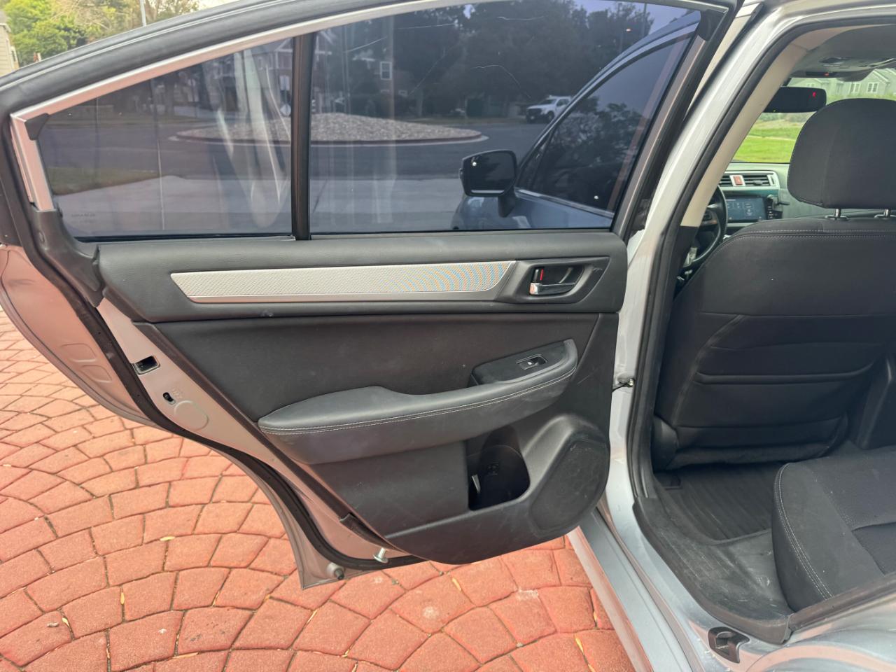 Subaru Legacy 2.5i Premium 2016