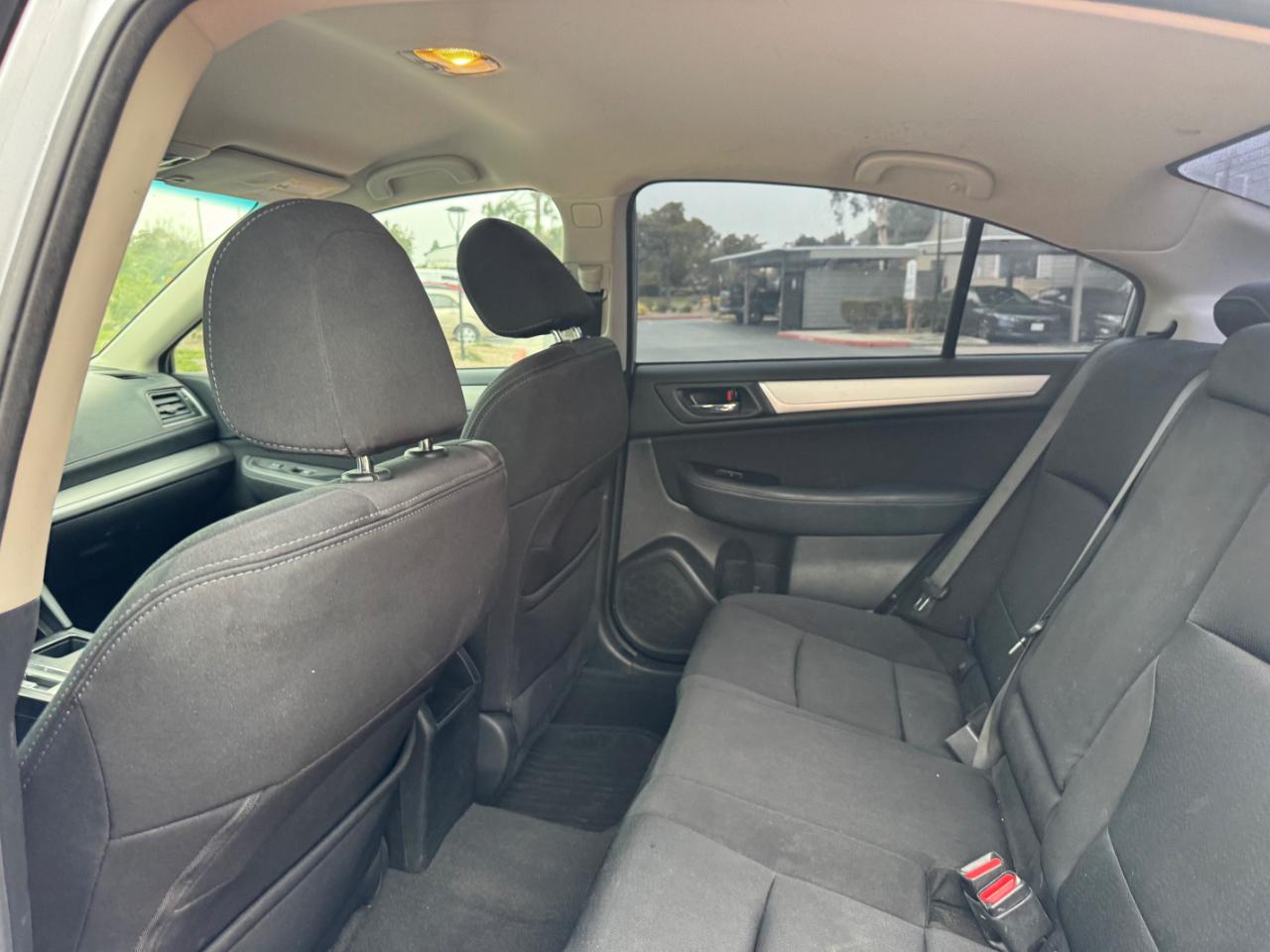 Subaru Legacy 2.5i Premium 2016