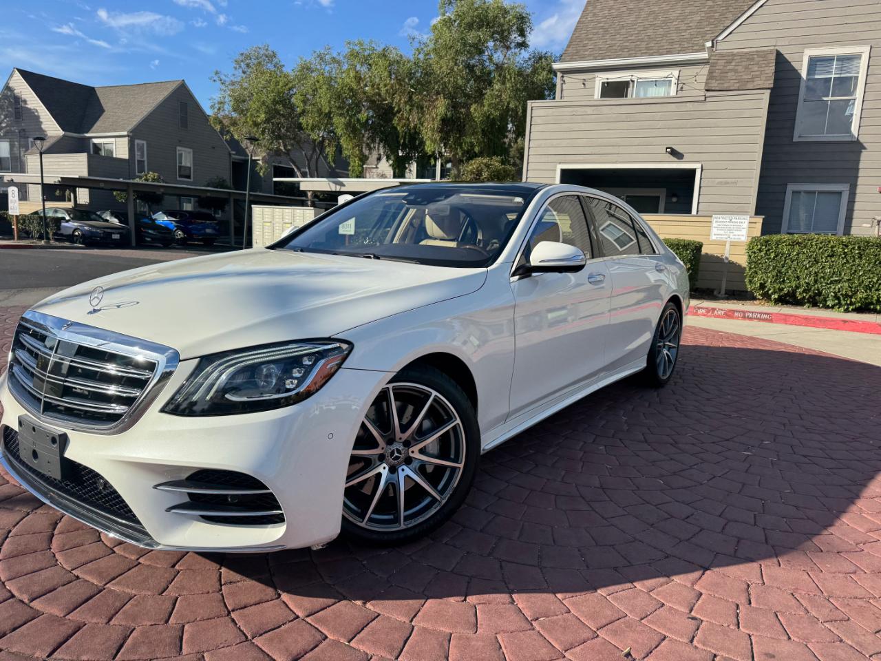 Mercedes-Benz S-Class S560 2019