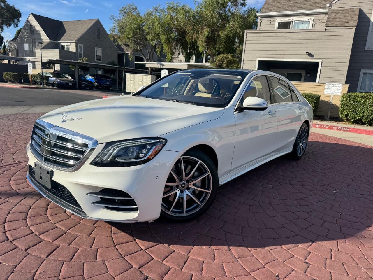 Mercedes-Benz S-Class S560 2019