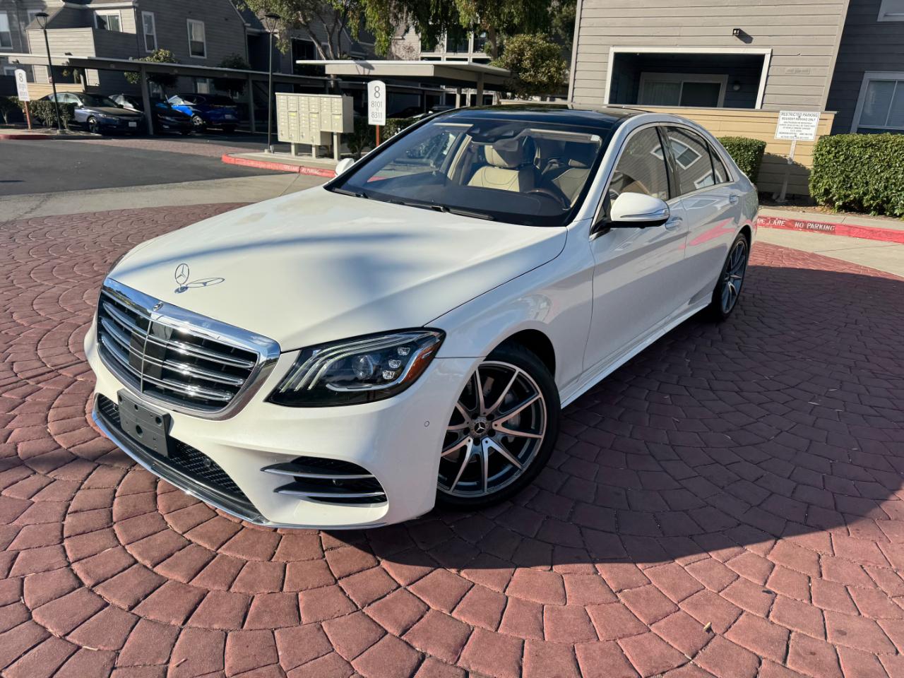 Mercedes-Benz S-Class S560 2019
