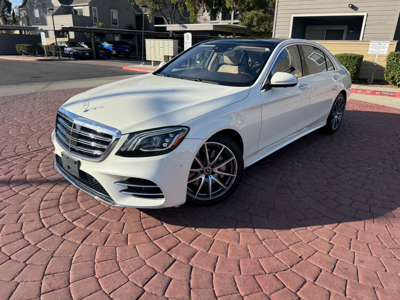 Mercedes-Benz S-Class S560 2019
