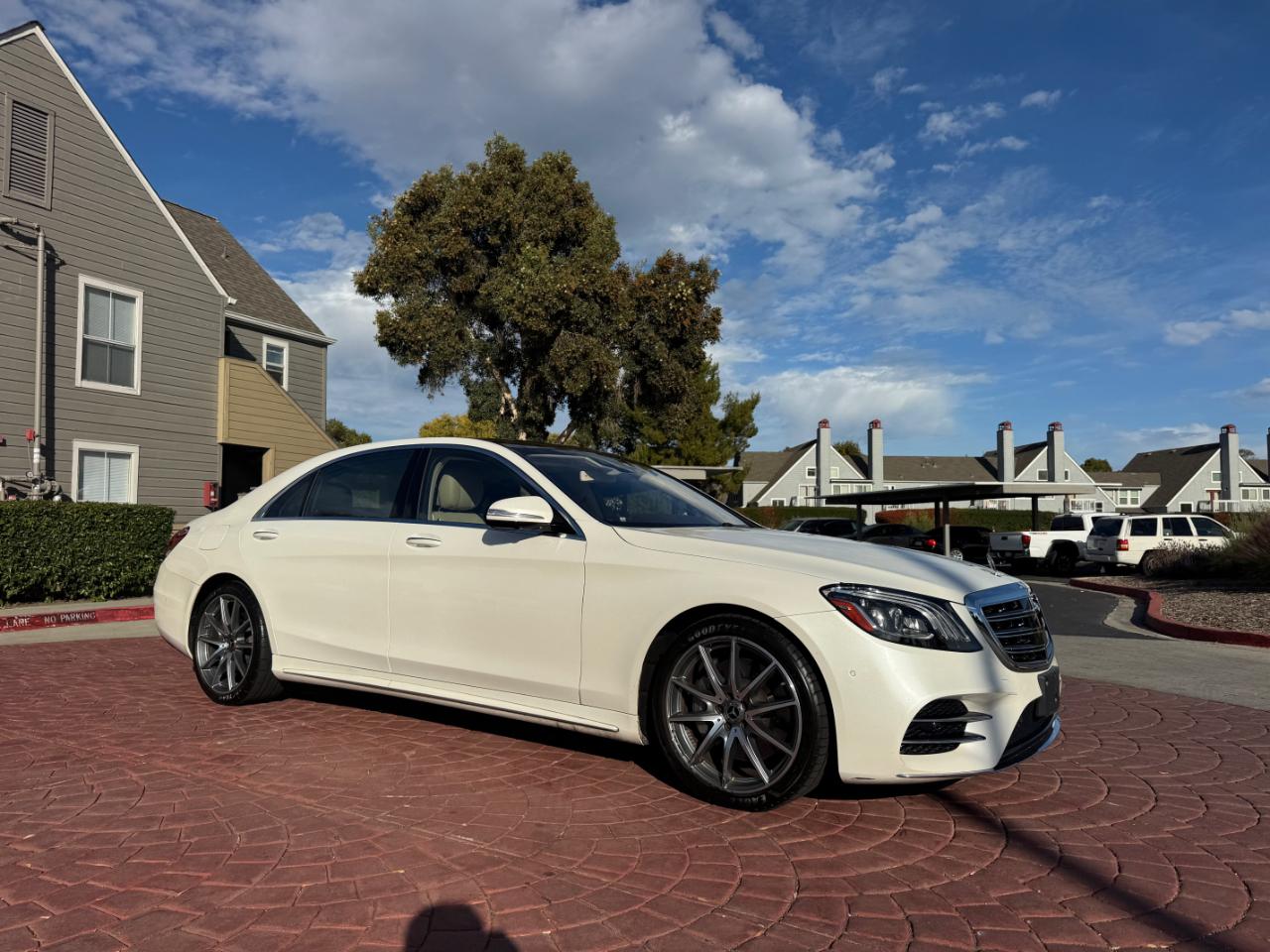 Mercedes-Benz S-Class S560 2019