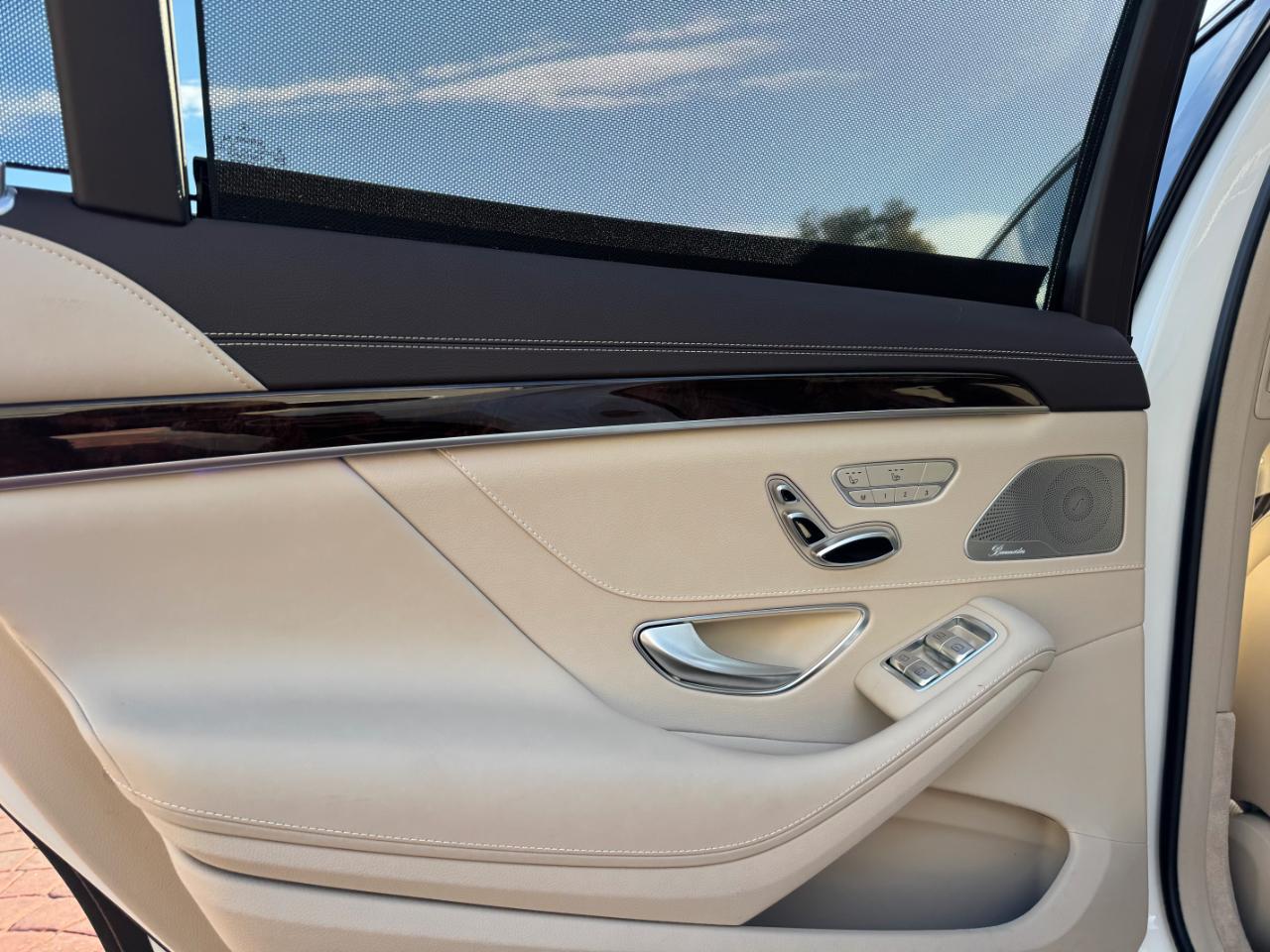 Mercedes-Benz S-Class S560 2019