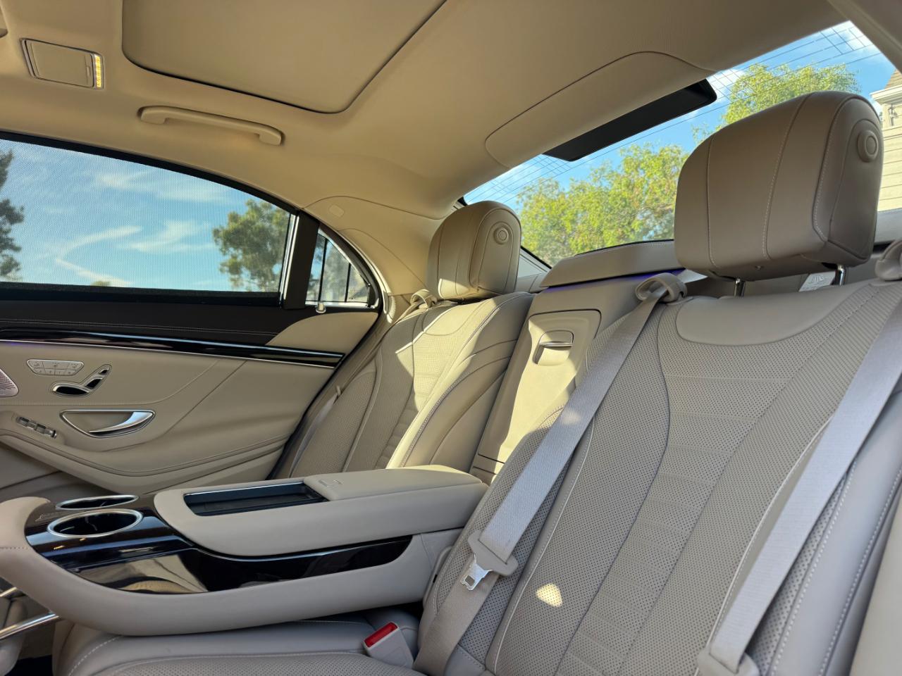 Mercedes-Benz S-Class S560 2019