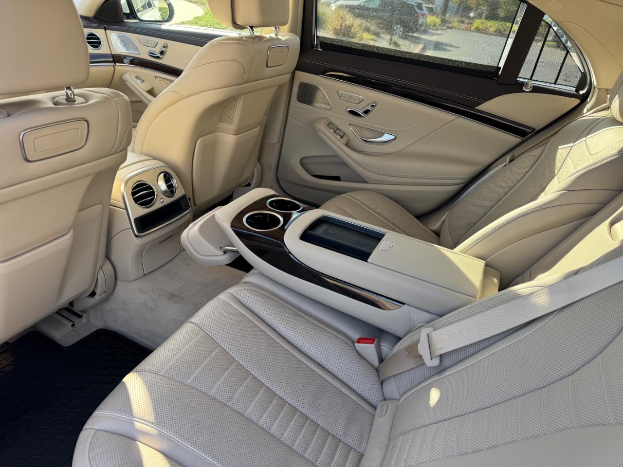 Mercedes-Benz S-Class S560 2019