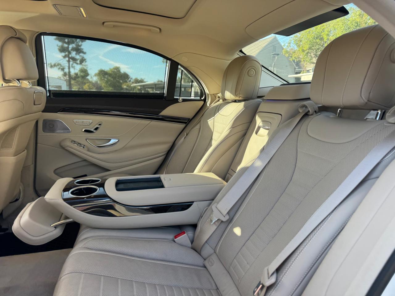 Mercedes-Benz S-Class S560 2019