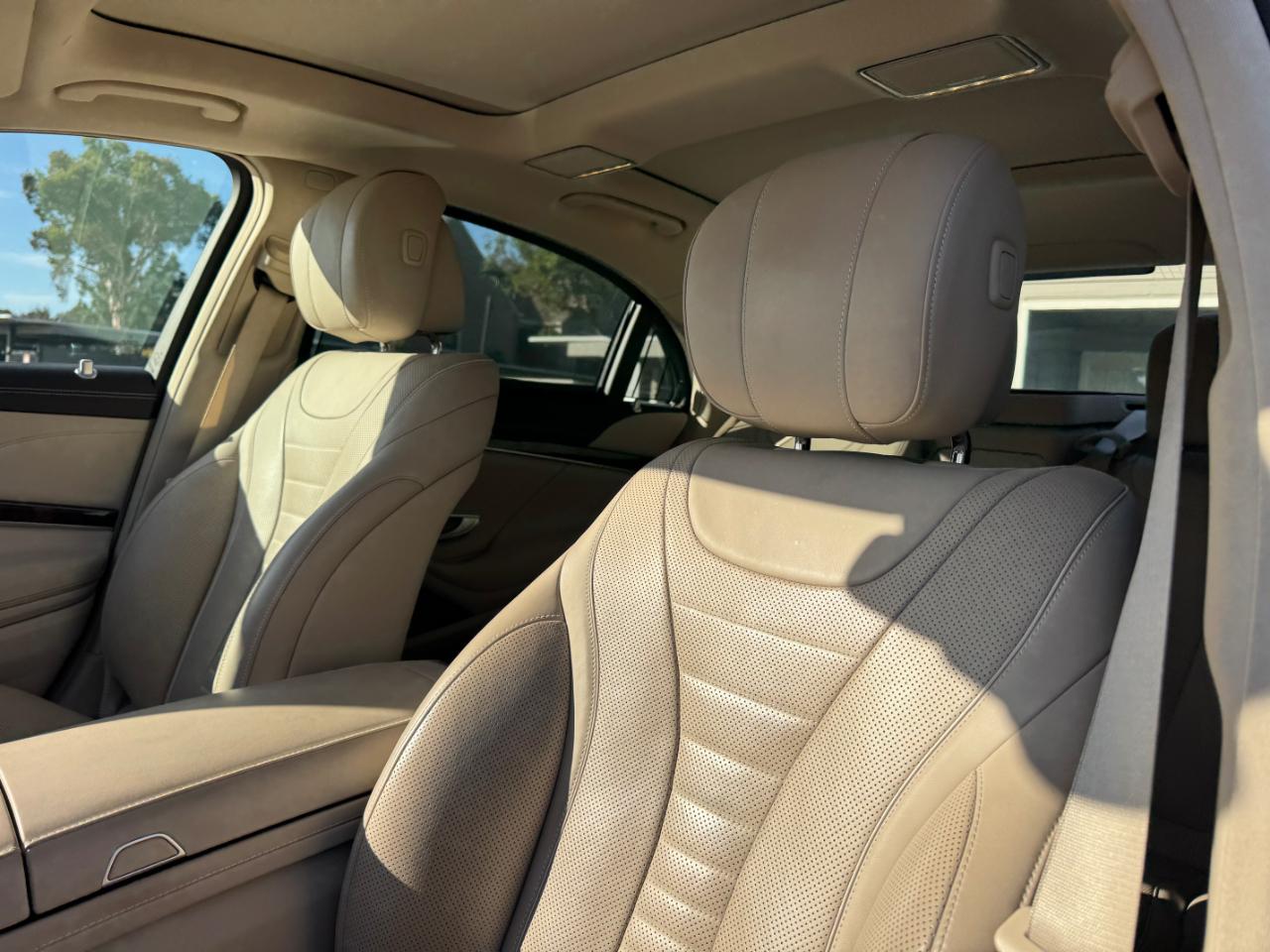 Mercedes-Benz S-Class S560 2019