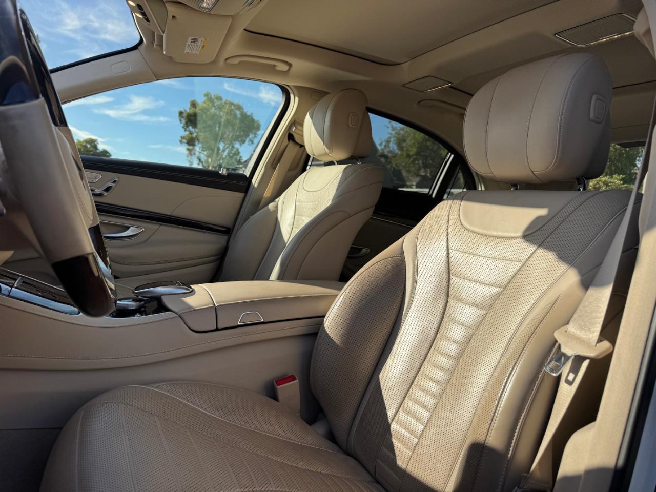 Mercedes-Benz S-Class S560 2019