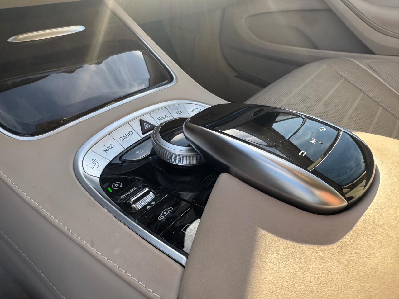 Mercedes-Benz S-Class S560 2019