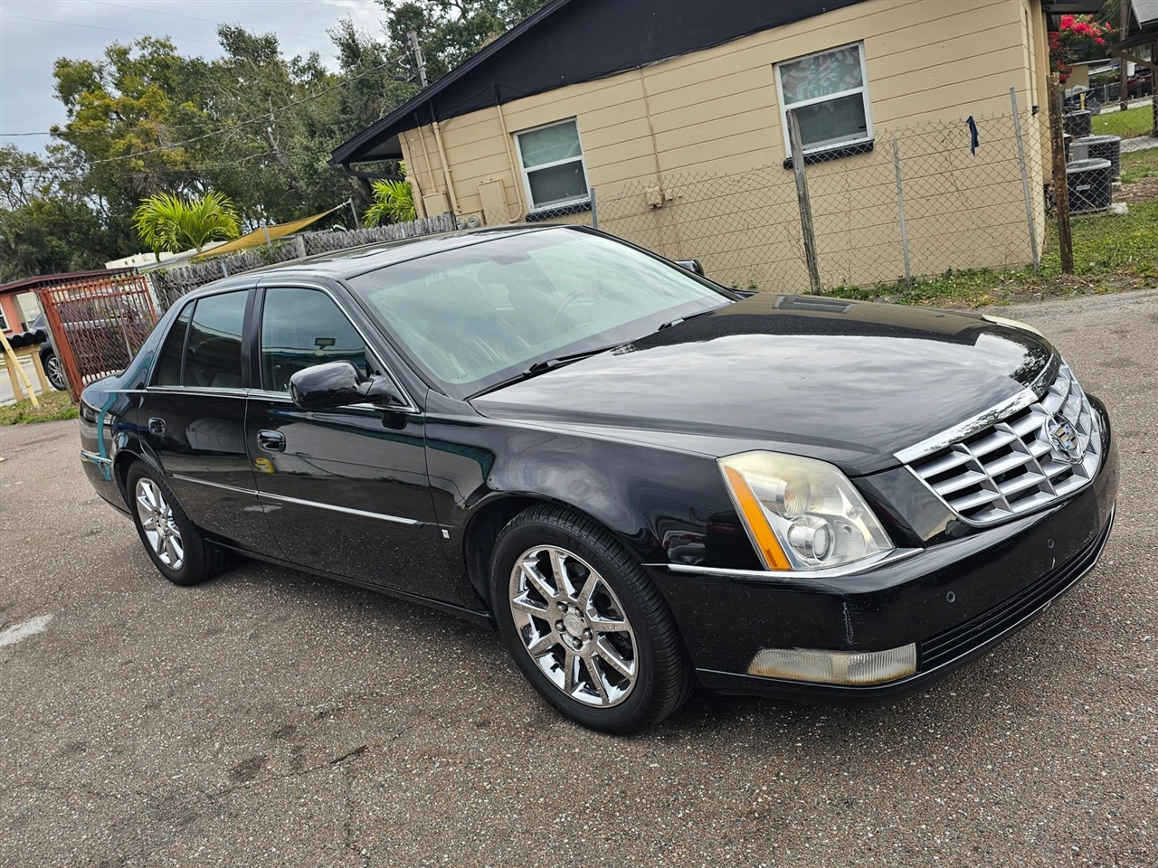 Cadillac DTS  2006
