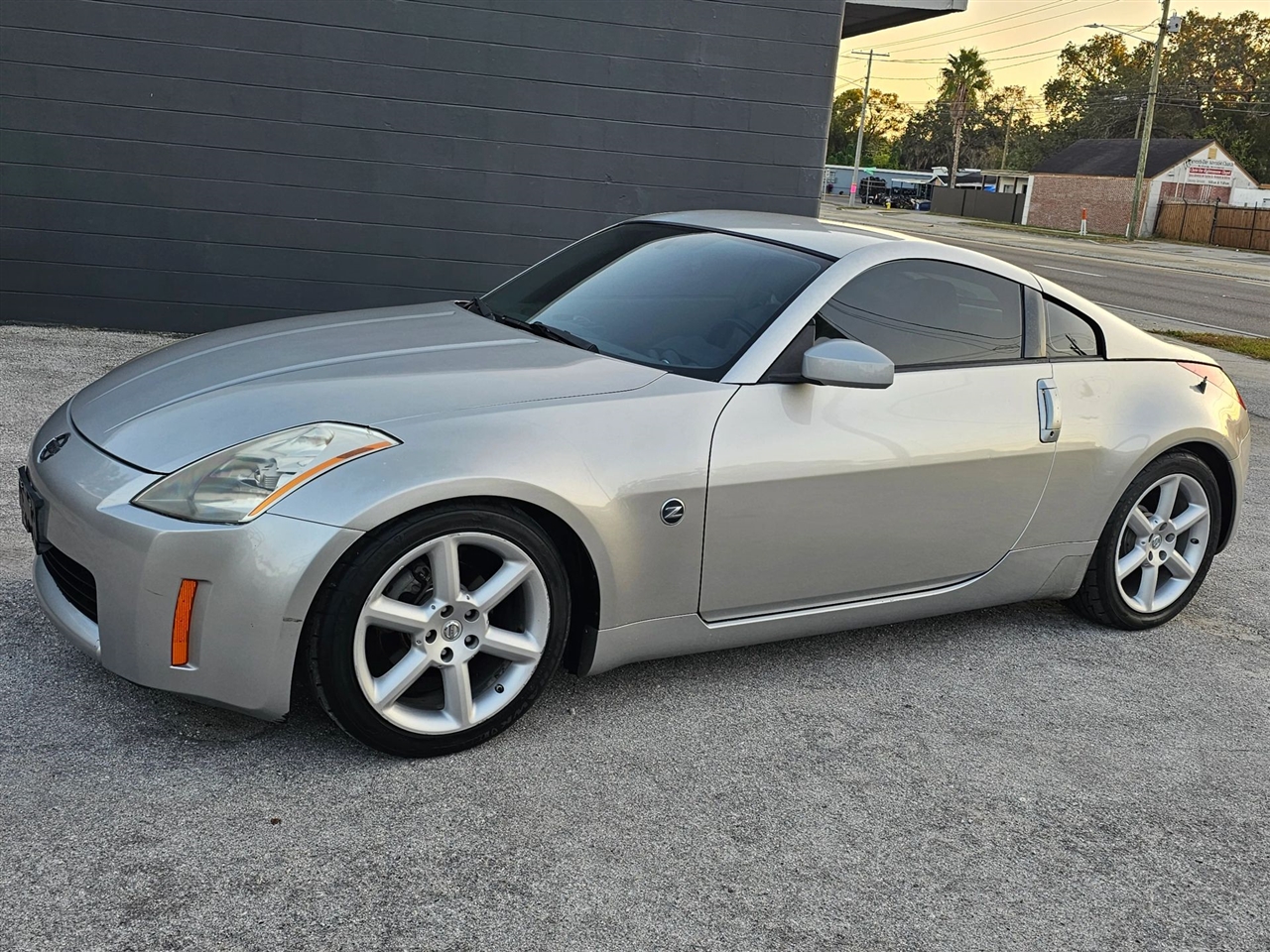 2003 Nissan 350Z Touring Coupe 2D