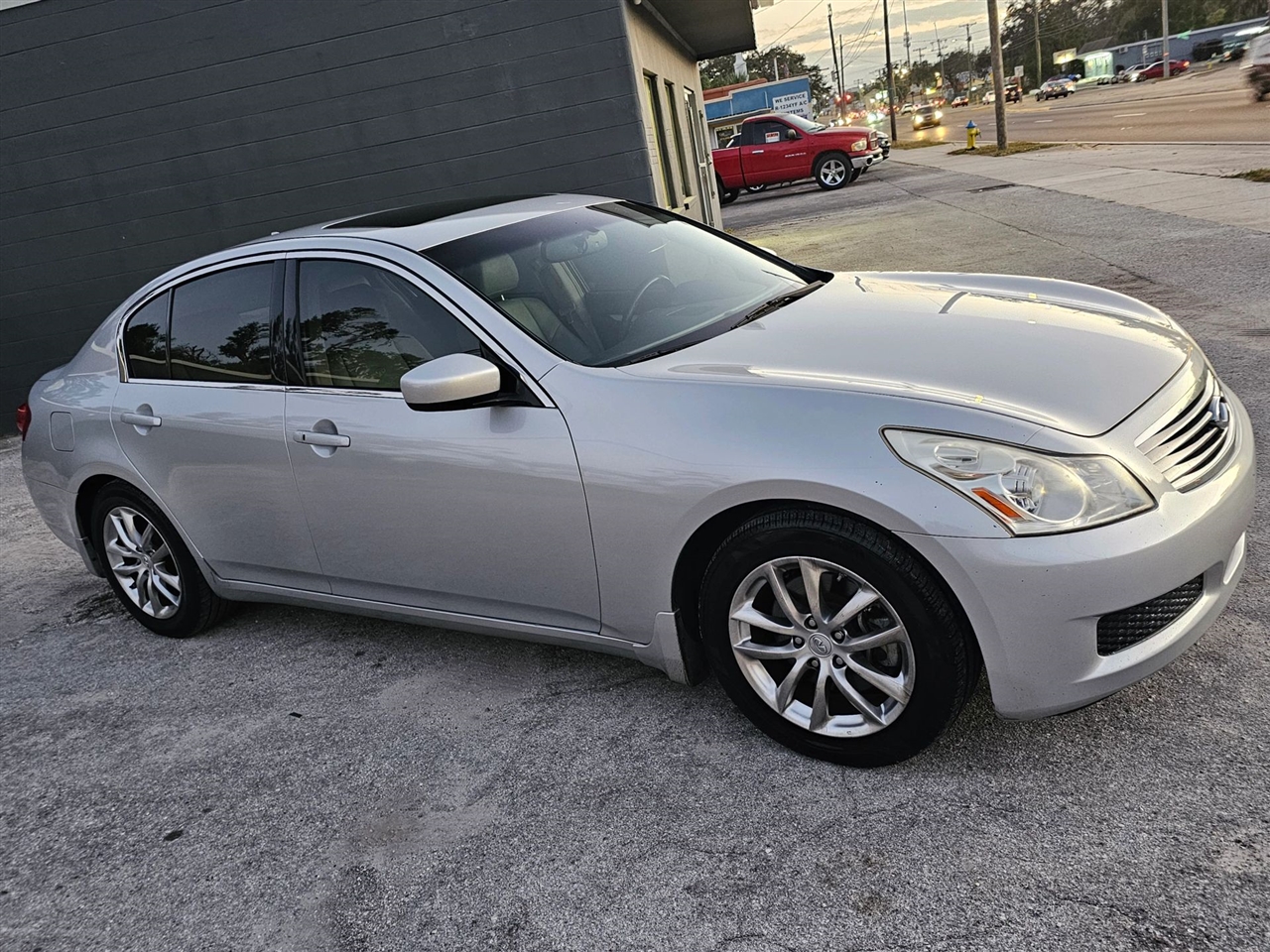 2009 Infiniti G Sedan G37 Journey Sedan 4D