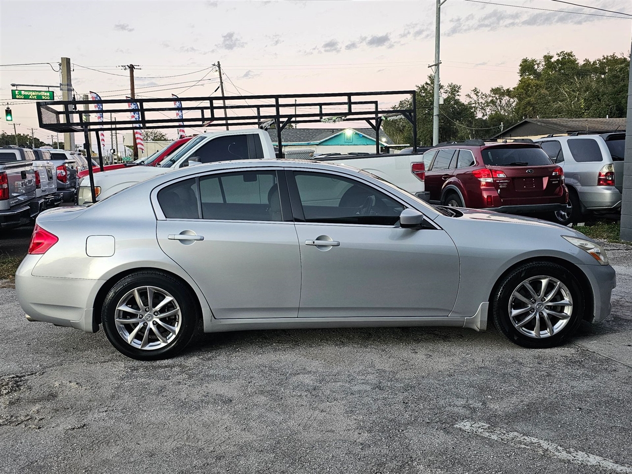 Infiniti G Sedan  2009