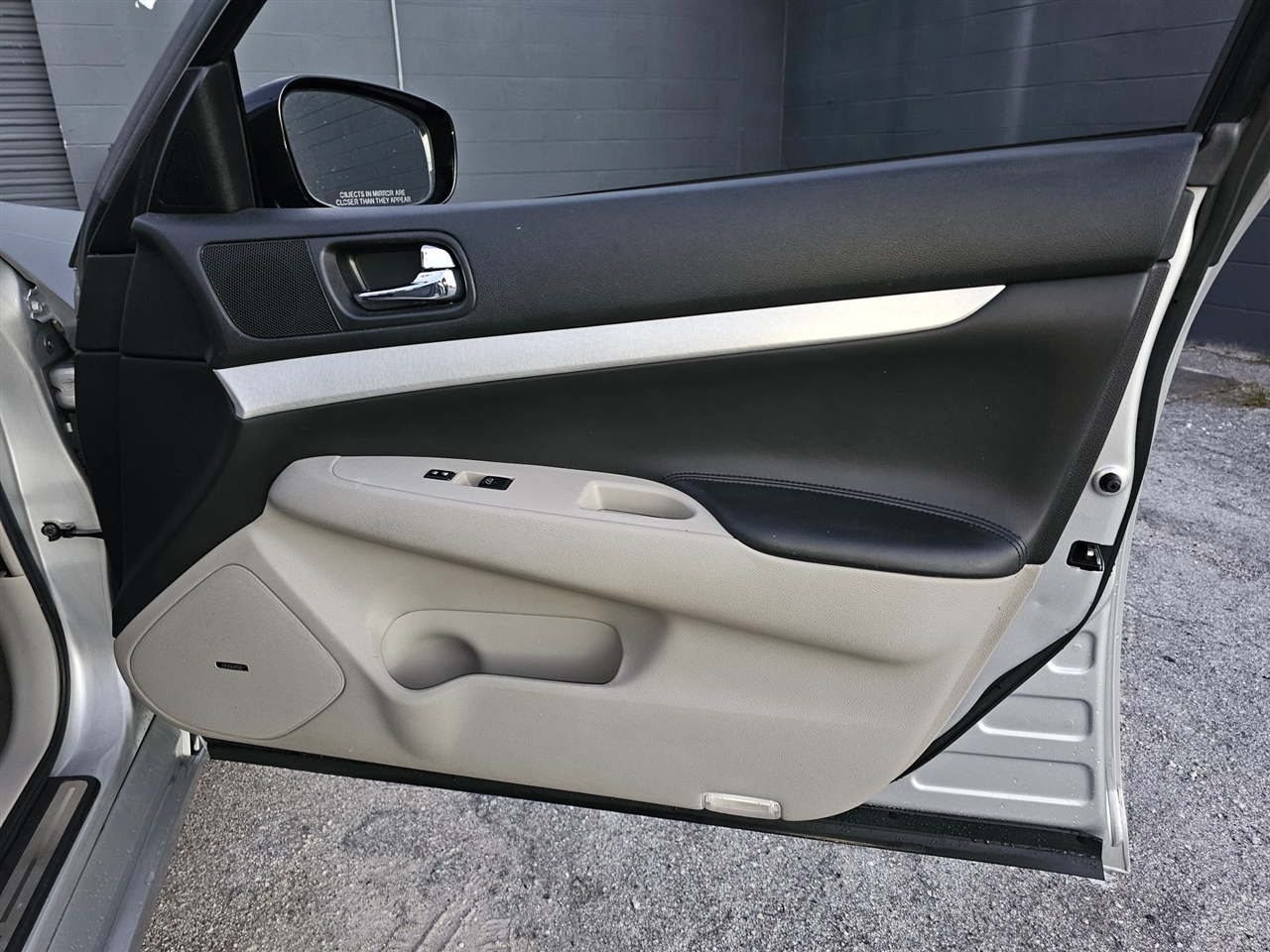 Infiniti G Sedan  2009