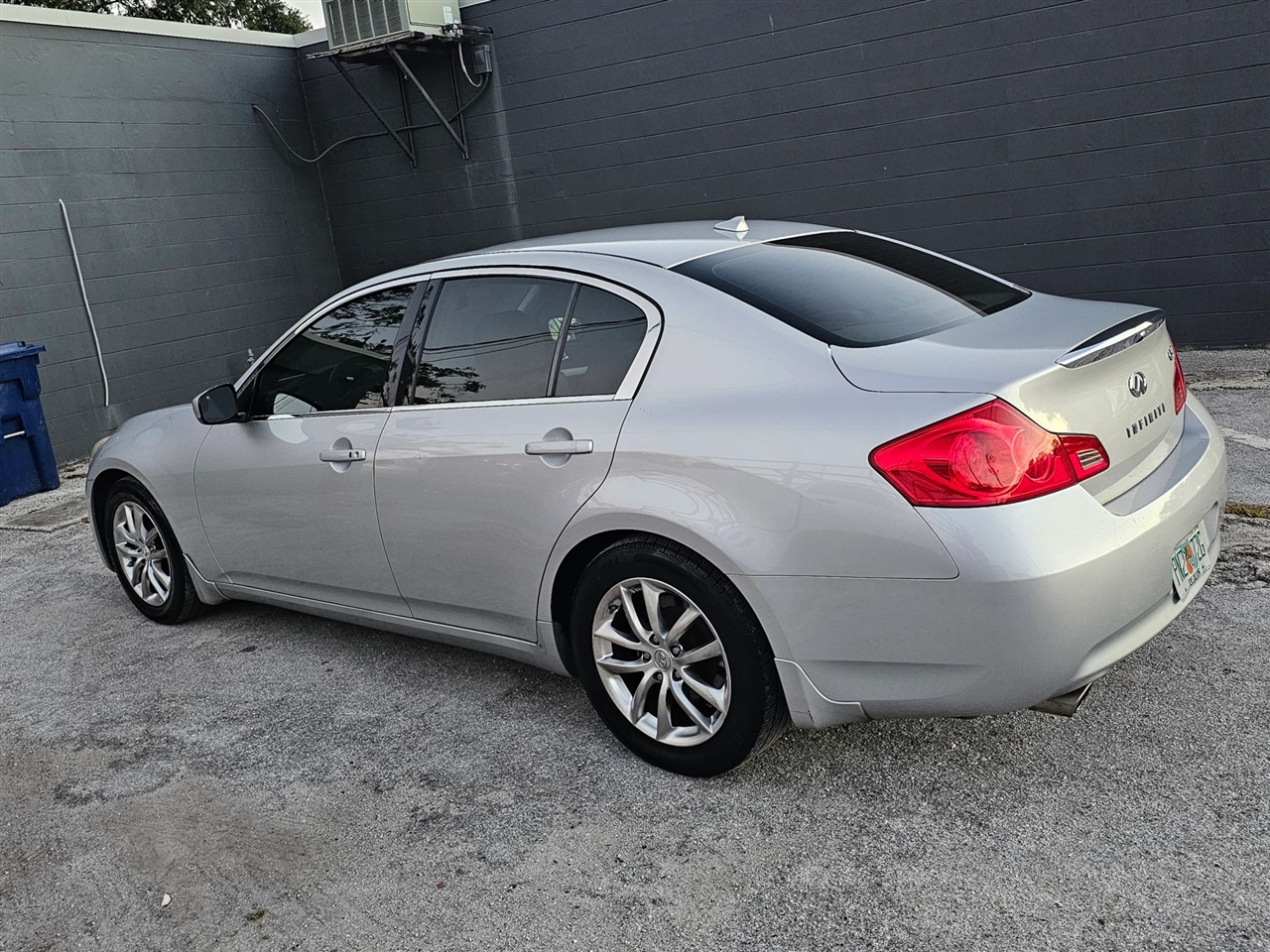 Infiniti G Sedan  2009