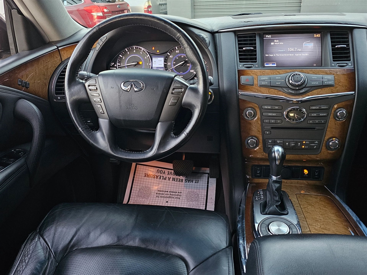 Infiniti QX56  2011
