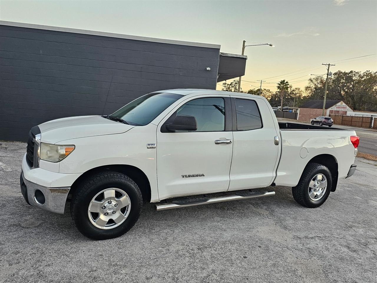 2010 Toyota Tundra Pickup 4D 6 1/2 ft